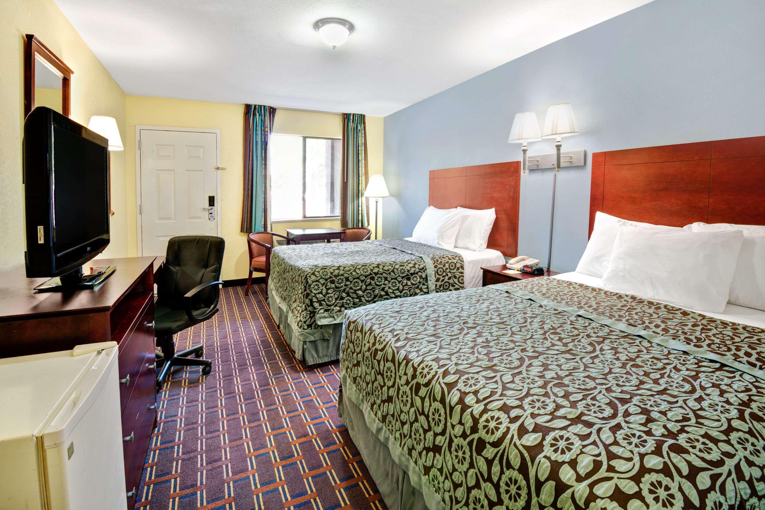 Days Inn By Wyndham Albuquerque West Екстер'єр фото