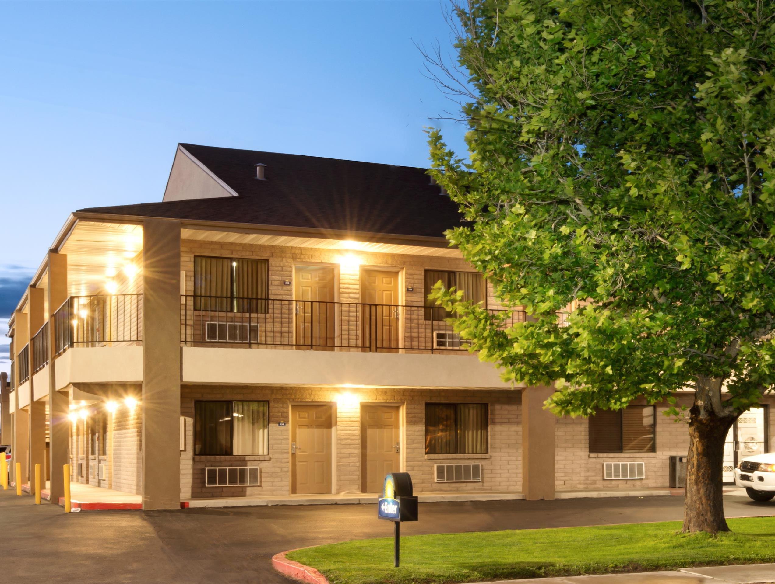 Days Inn By Wyndham Albuquerque West Екстер'єр фото