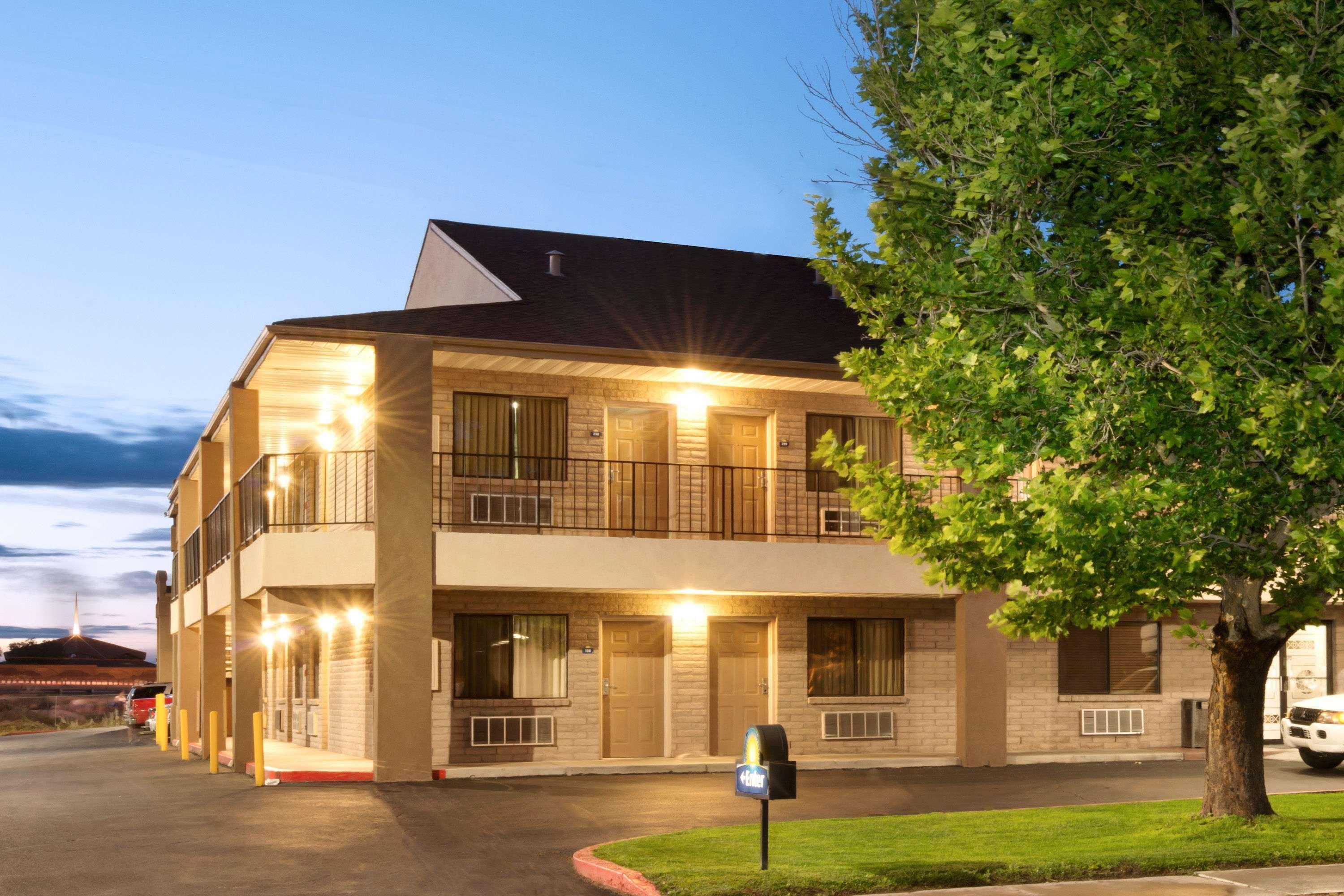 Days Inn By Wyndham Albuquerque West Екстер'єр фото