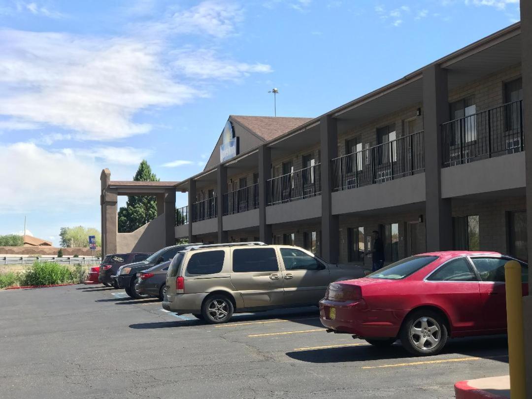 Days Inn By Wyndham Albuquerque West Екстер'єр фото